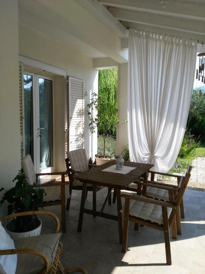 Villa I Salici Marina di Massa Exterior foto